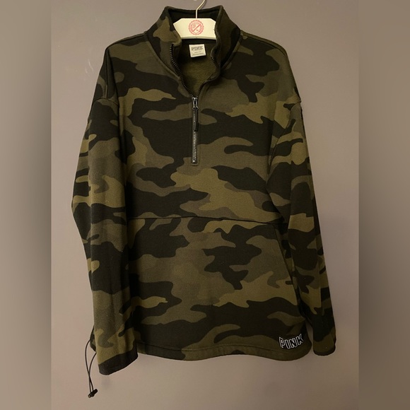 VICTORIA’S SECRET VS PINK 1/4 ZIP CREW SWEATER SWEATSHIRT CAMOUFLAGE CAMO HTF L - Picture 1 of 8